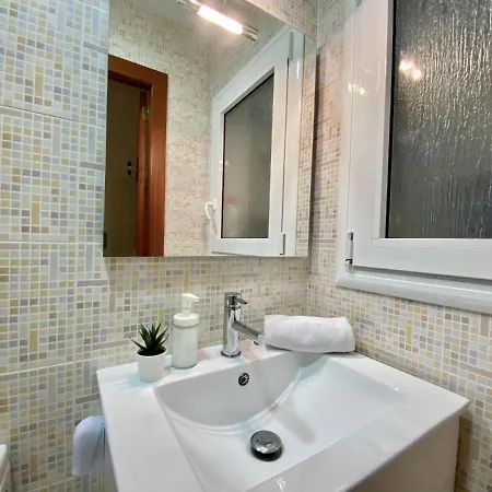 Ribera Terrace Apartment